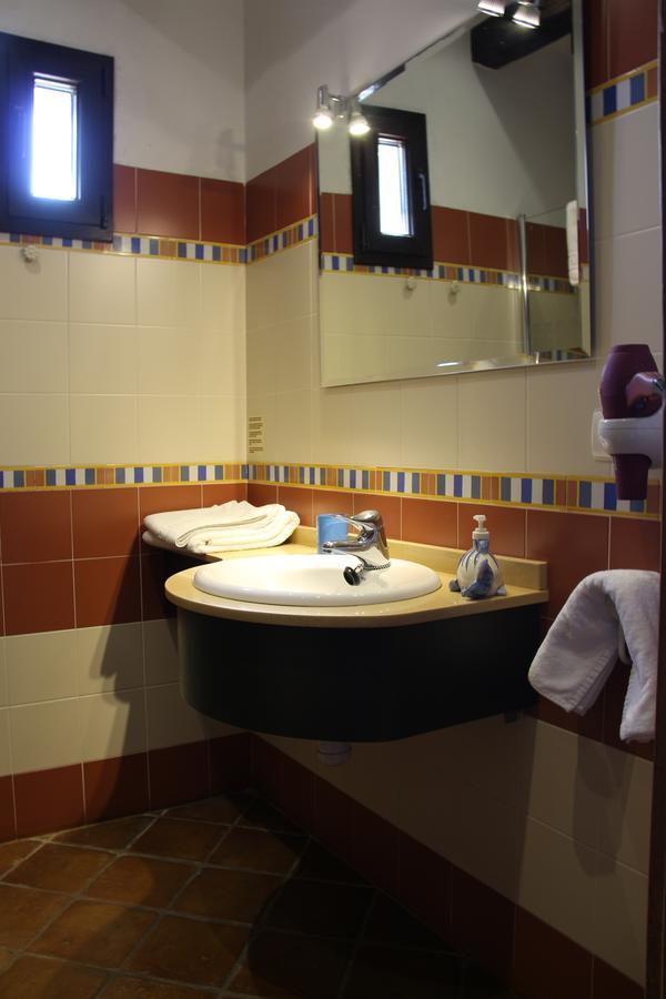Double Room,666356055:JPEG